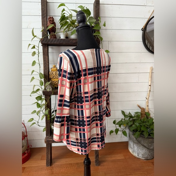 Charter Club Pink and Navy Blue Boat Neck Blouse with Bell Flared Sleeves - Picture 13 of 17